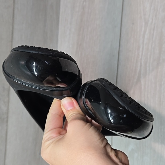 Crocs Women's Black Flats Clog Shoes Sz 9 - Picture 3 of 11